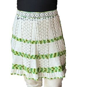 Vtg Crochet Apron Variegated Greens White OSFM Handmade Giftable Half Apron EUC